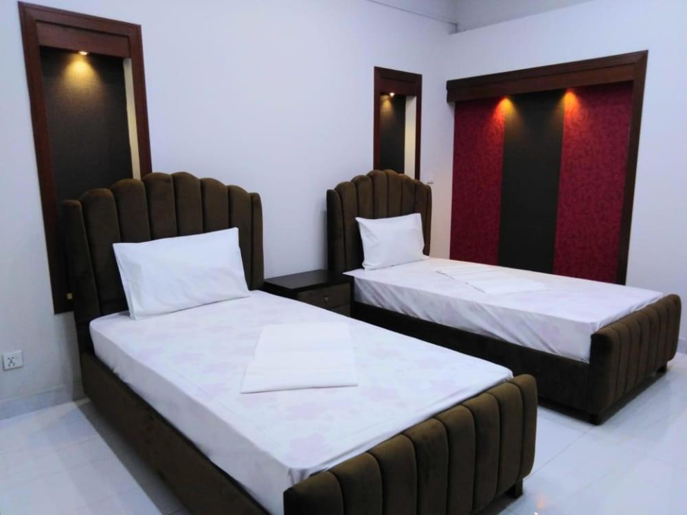 Islamabad Travelodge Guest House Exterior photo