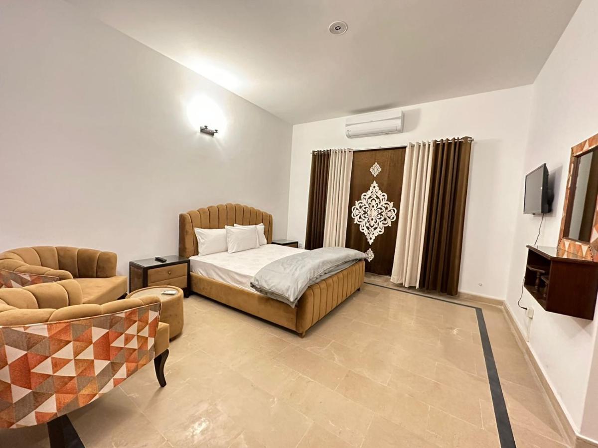 Islamabad Travelodge Guest House Exterior photo