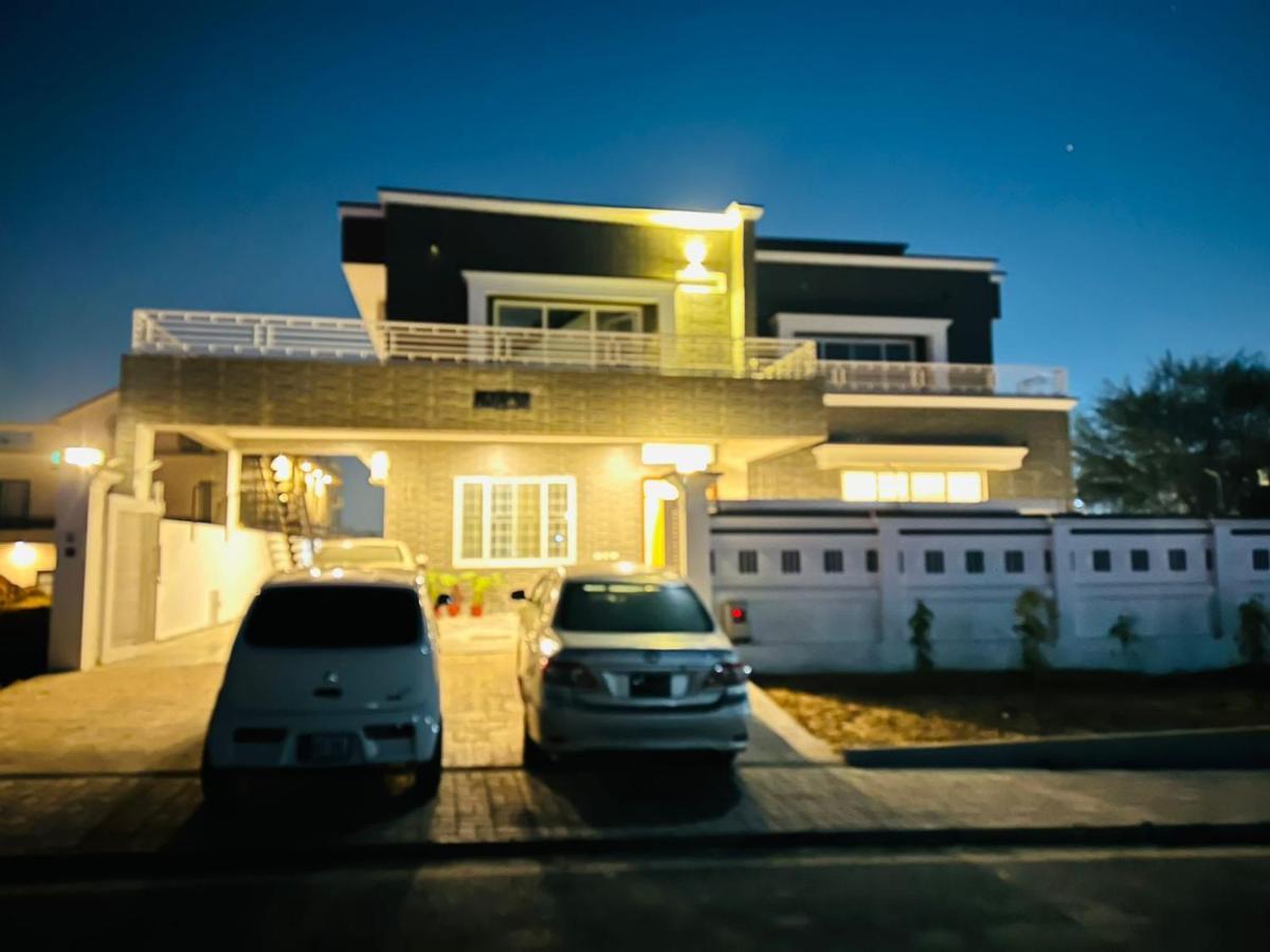 Islamabad Travelodge Guest House Exterior photo