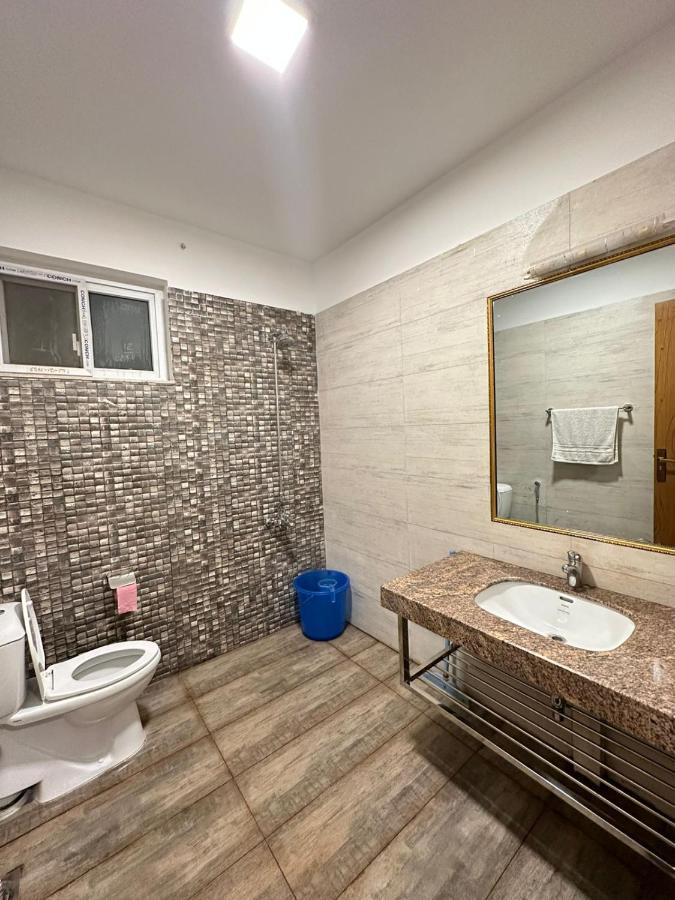 Islamabad Travelodge Guest House Exterior photo